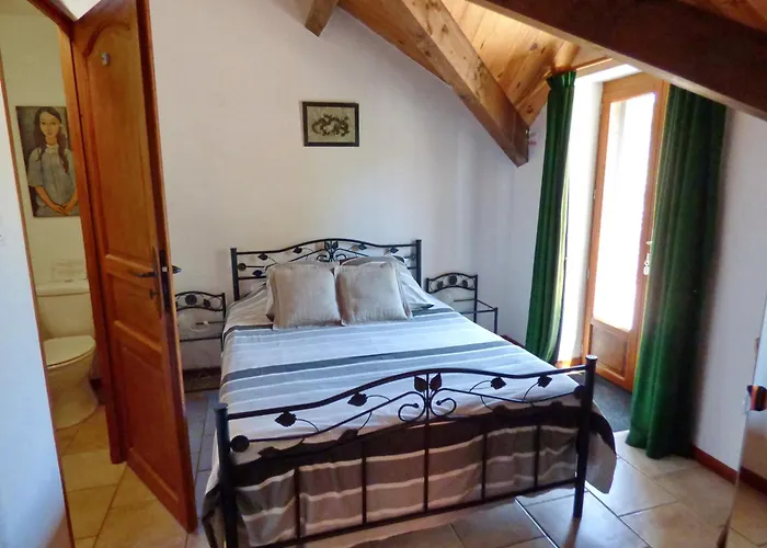 別荘 Castel De - Le Griffon Cantobre